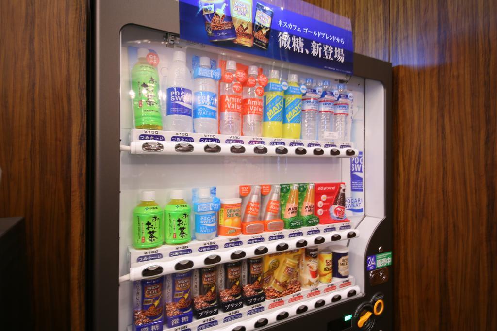 Apa Hotel Hatchobori Ekiminami Tokyo Bagian luar foto