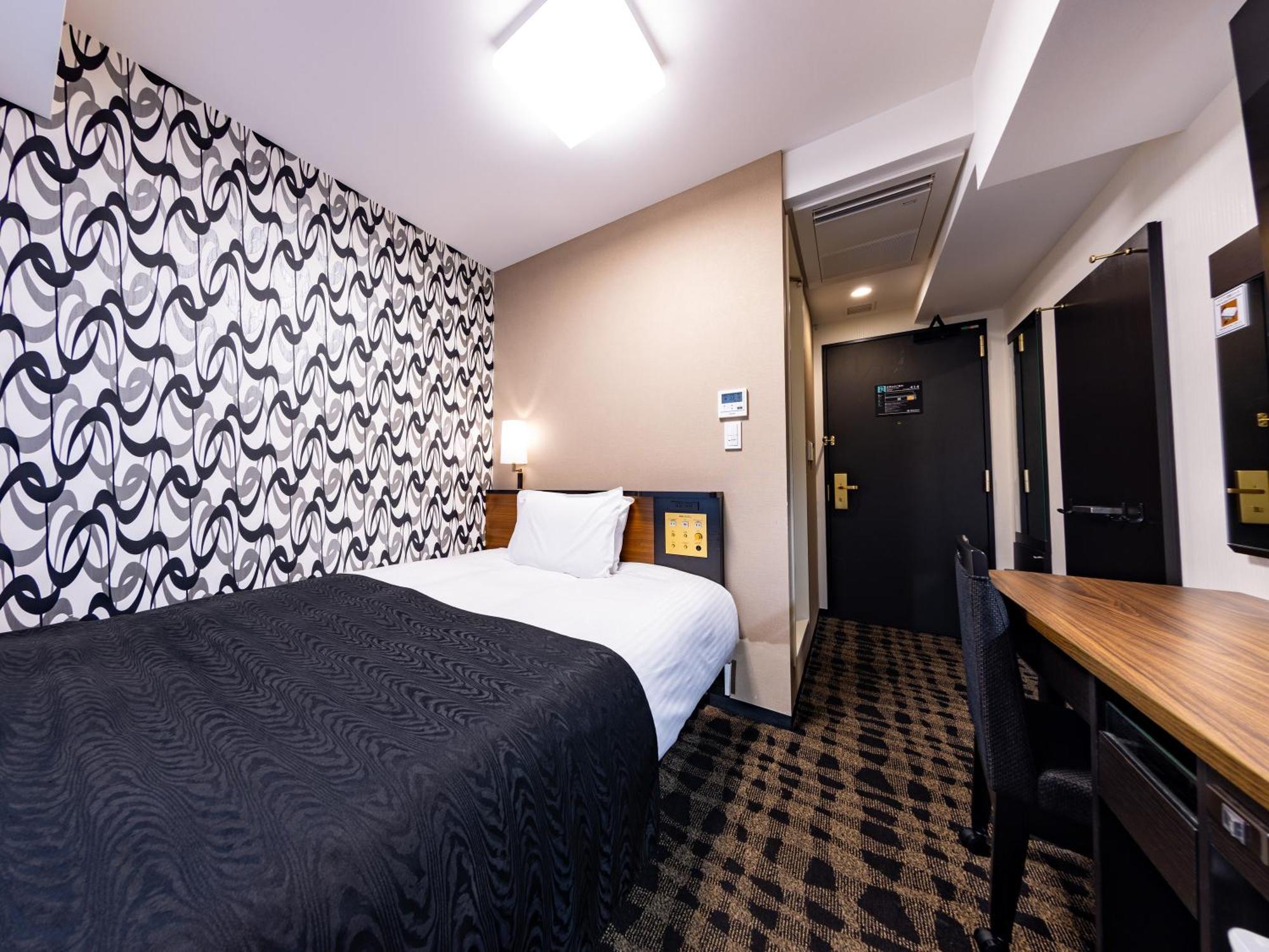 Apa Hotel Hatchobori Ekiminami Tokyo Bagian luar foto